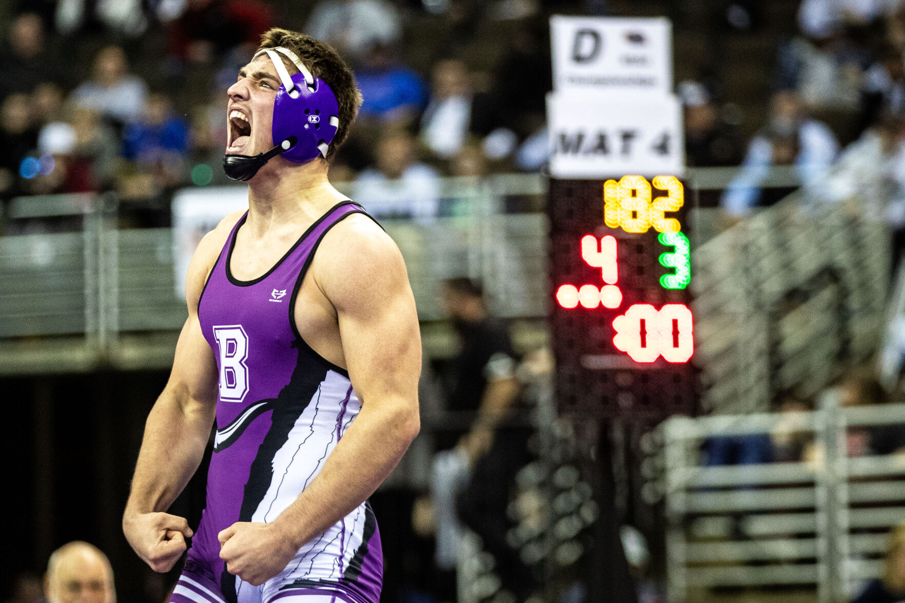 022022-owh-spo-statewrestling-LS04.jpg